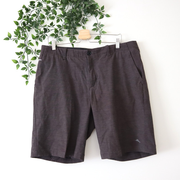 Tommy Bahama Men's Dark Gray Polyester Cotton Blend Shorts Size 36 - Picture 1 of 4
